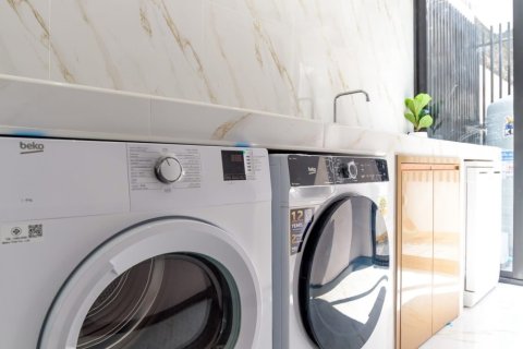 House in Pattaya, Thailand 4 bedrooms № 154895 - photo 14