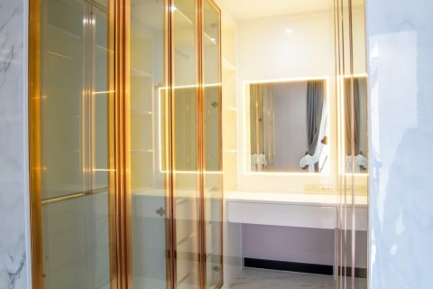 House in Pattaya, Thailand 4 bedrooms № 154895 - photo 17