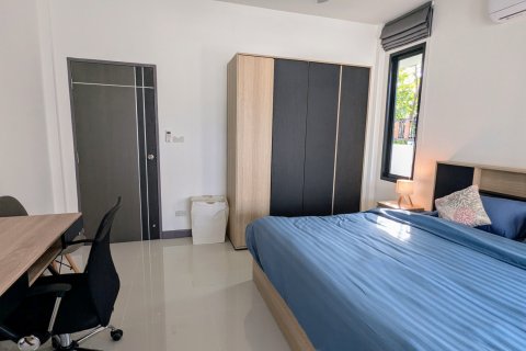 House in Hua Hin, Thailand 3 bedrooms № 154897 - photo 4
