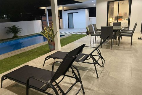 House in Hua Hin, Thailand 3 bedrooms № 154897 - photo 27