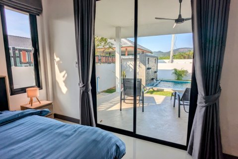 House in Hua Hin, Thailand 3 bedrooms № 154897 - photo 11