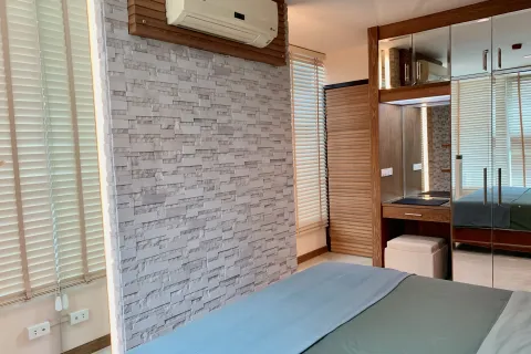 Condo à Watthana, Bangkok, Thaïlande, 2 chambres № 154896 - photo 10