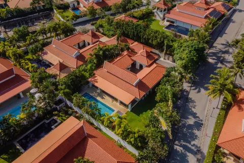 Villa in Hua Hin, Thailand 4 bedrooms № 145939 - photo 2