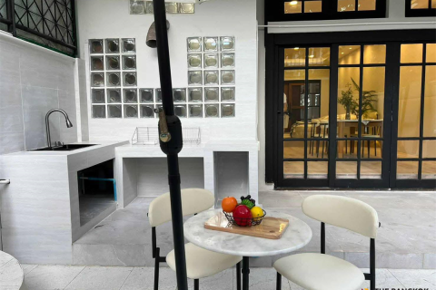 Townhouse in Bangkok, Thailand 6 bedrooms № 190457 - photo 11