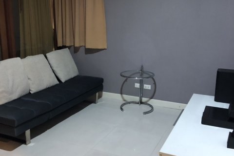 Condo à Watthana, Bangkok, Thaïlande, 1 chambre № 200583 - photo 10