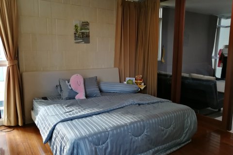 Condo à Watthana, Bangkok, Thaïlande, 1 chambre № 200583 - photo 4