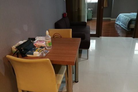 Condo à Watthana, Bangkok, Thaïlande, 1 chambre № 200583 - photo 5