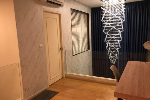 Condo à Ratchathewi, Bangkok, Thaïlande, 2 chambres № 200587 - photo 6