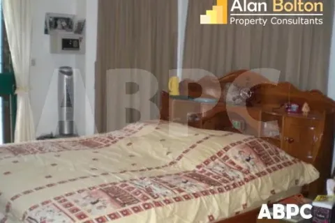 Casa de 4 dormitorios en Pattaya, Tailandia № 212065 - foto 5