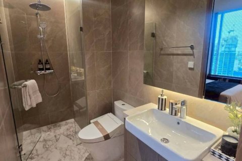 Condo in Khlong Toei, Bangkok, Thailand, 1 bedroom  № 172690 - photo 9