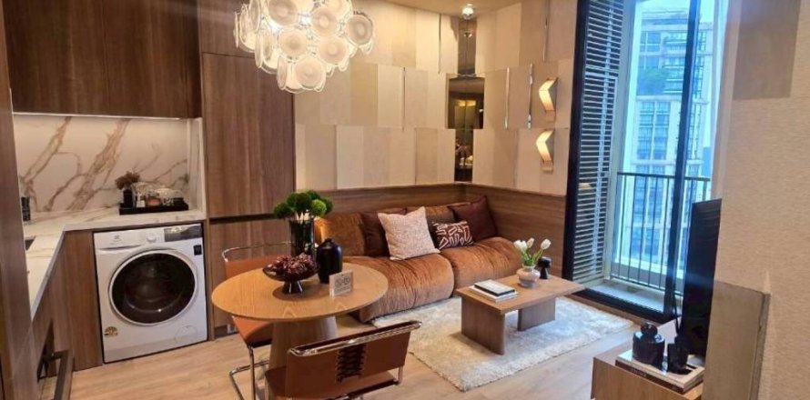 Condo in Khlong Toei, Bangkok, Thailand, 1 bedroom  № 172690