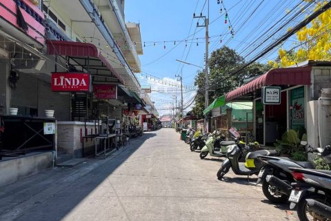 Townhouse in Hua Hin, Thailand 4 bedrooms № 172689 - photo 3