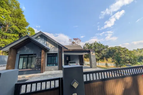 House in Mae Chan, Thailand 3 bedrooms № 160377 - photo 13