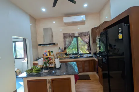 House in Mae Chan, Thailand 3 bedrooms № 160377 - photo 30