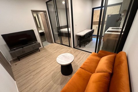 Studio in the Condo in Chatuchak, Bangkok, Thailand  № 160376