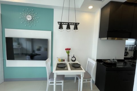 สตูดิโอในคอนโดมิเนียมในจอมเทียน, พัทยา, ประเทศไทย № 204367 - รูปถ่าย 8