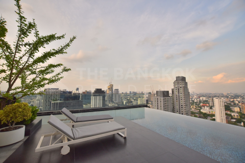Condominio de 2 dormitorios en Bangkok, Tailandia № 210207 - foto 10