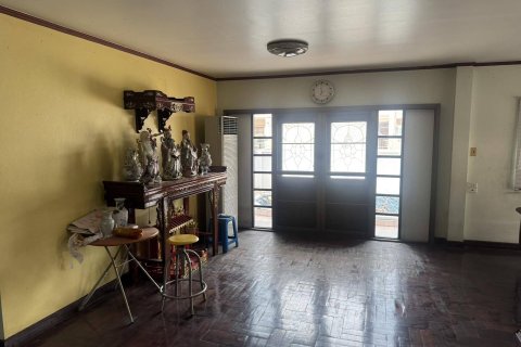 House in Thawi Watthana, Bangkok, Thailand 4 bedrooms № 154368 - photo 16