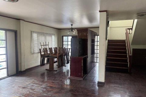 House in Thawi Watthana, Bangkok, Thailand 4 bedrooms № 154368 - photo 17