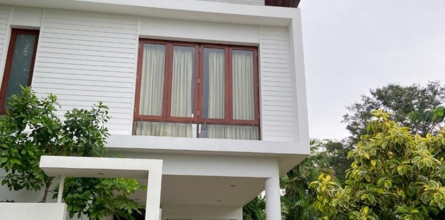 Maison à Hua Hin, Thaïlande 4 chambres № 154371