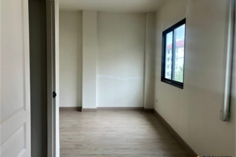 Townhouse in Bangkok, Thailand 3 bedrooms № 189568