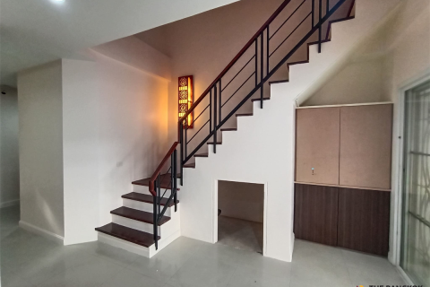 Townhouse in Bangkok, Thailand 3 bedrooms № 189570