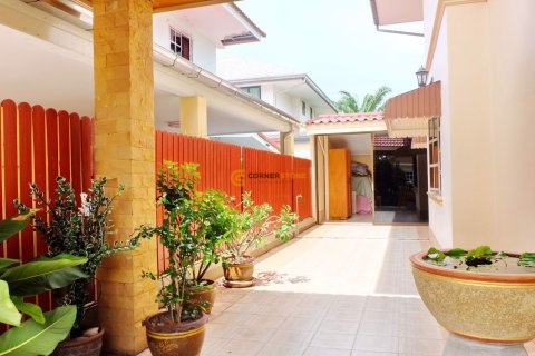 Studio sur Jomtien Beach, Pattaya, Thaïlande № 156759 - photo 22