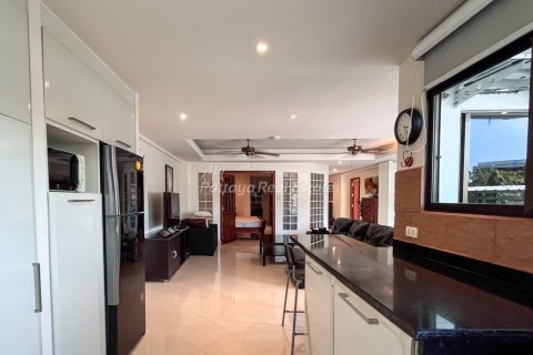 Condo in Pattaya, Thailand, 2 bedrooms  № 156763 - photo 9