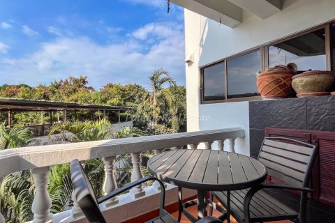 Condo in Pattaya, Thailand, 2 bedrooms  № 156763 - photo 25