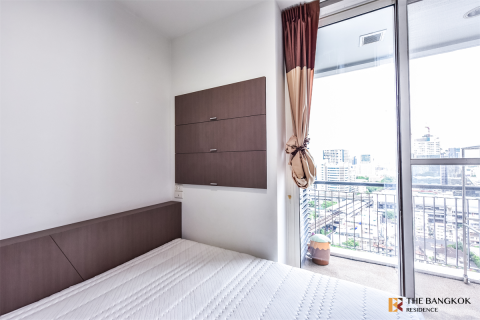 Condo in Bangkok, Thailand, 2 bedrooms  № 184274 - photo 4