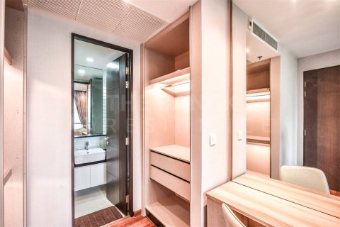 Condo in Bangkok, Thailand, 1 bedroom  № 184276 - photo 10