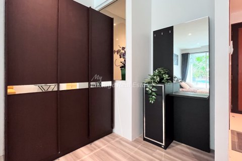 Studio in the Condo in Bang Lamung, Thailand № 214117 - Foto 8