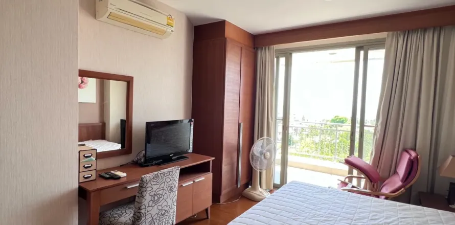 Studio dans le Condo à Cha-am, Thaïlande  № 167547