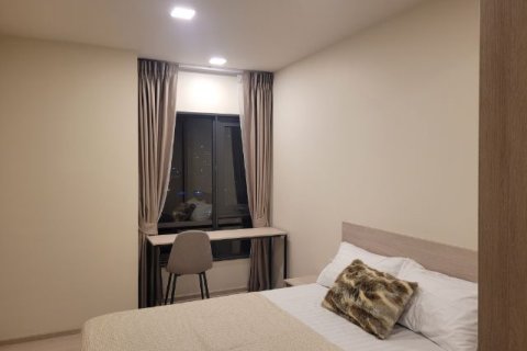 Кондоминиум с 2 спальнями в Кхлонг Сане, Бангкок, Таиланд № 158247 - фото 5