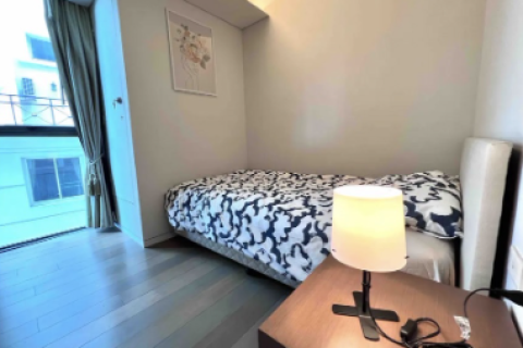 Condo in Watthana, Bangkok, Thailand, 2 bedrooms  № 158248 - photo 4