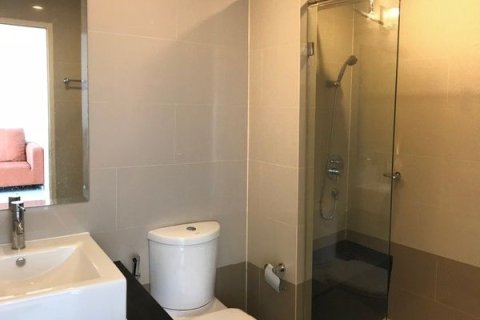 Studio in the Condo in Yan Nawa, Bangkok, Thailand  № 158245 - photo 5