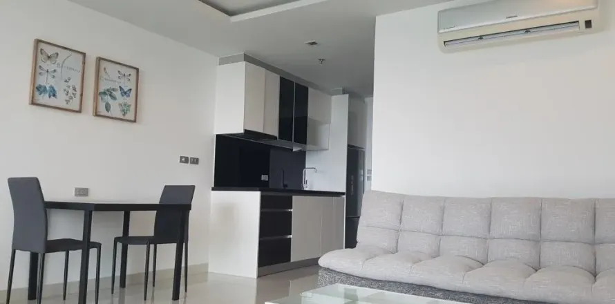 Studio dans le Condo à Pattaya, Thaïlande  № 158243