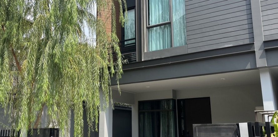 Townhouse in Saphan Sung, Bangkok, Thailand 2 bedrooms № 153368