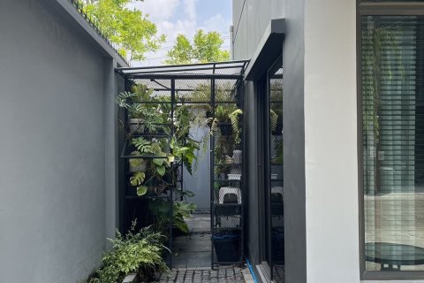 Townhouse in Saphan Sung, Bangkok, Thailand 2 bedrooms № 153368 - photo 8