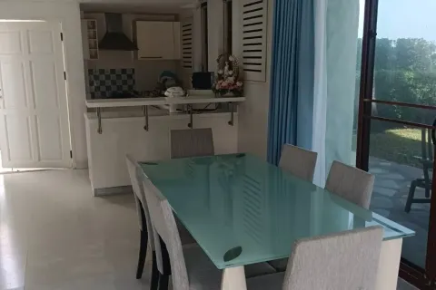 House in Hua Hin, Thailand 3 bedrooms № 153366 - photo 8