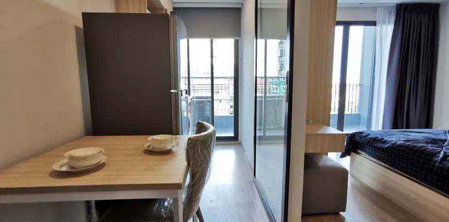 Студия в кондо в Бангне, Бангкок, Таиланд № 153363