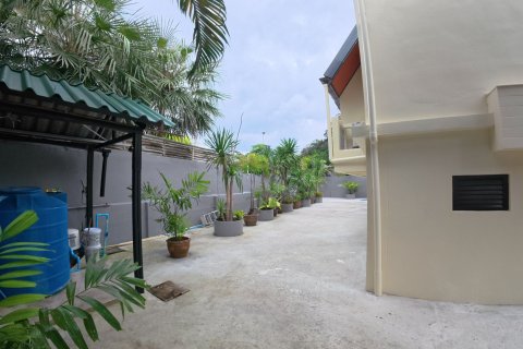 House in Kathu, Thailand 2 bedrooms № 153365 - photo 2