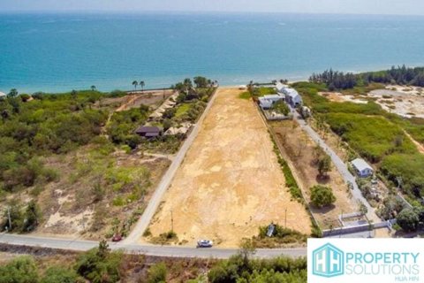 Land in Pran Buri, Thailand 12800 sq.m. № 222054
