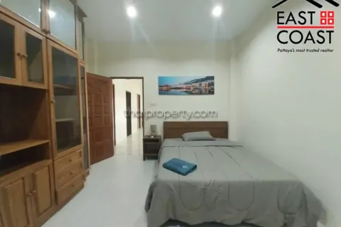 Casa de 3 dormitorios en Pattaya, Tailandia № 212184 - foto 6