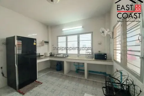 Casa de 3 dormitorios en Pattaya, Tailandia № 212184 - foto 4