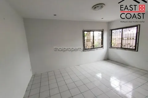 Casa de 3 dormitorios en Pattaya, Tailandia № 212182 - foto 5