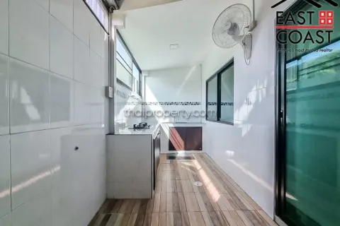 Casa de 2 dormitorios en Pattaya, Tailandia № 212180 - foto 7