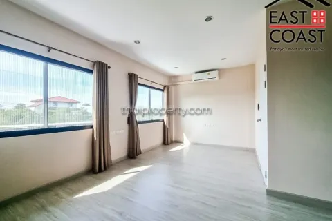 Casa de 2 dormitorios en Pattaya, Tailandia № 212180 - foto 13