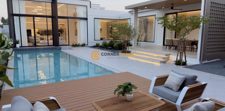 Studio in Pattaya, Thailand № 173970