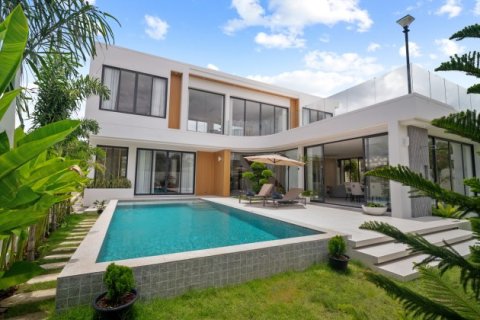 Villa in Phuket, Thailand 3 bedrooms № 191113